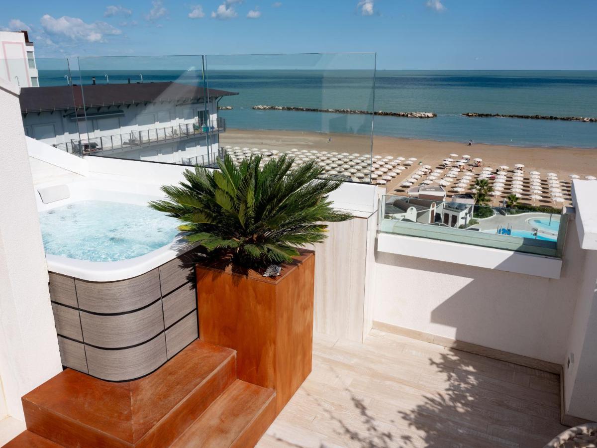 Hotel Trevi Family Cattolica