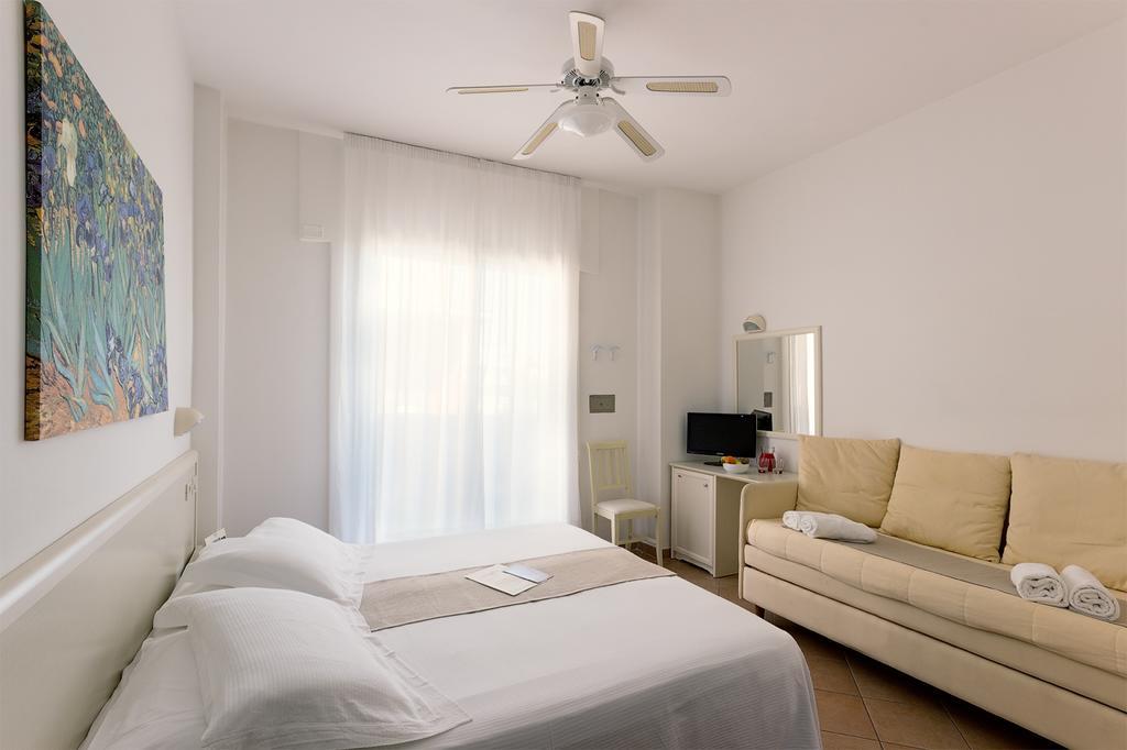 Trevi Family Hotel Cattolica