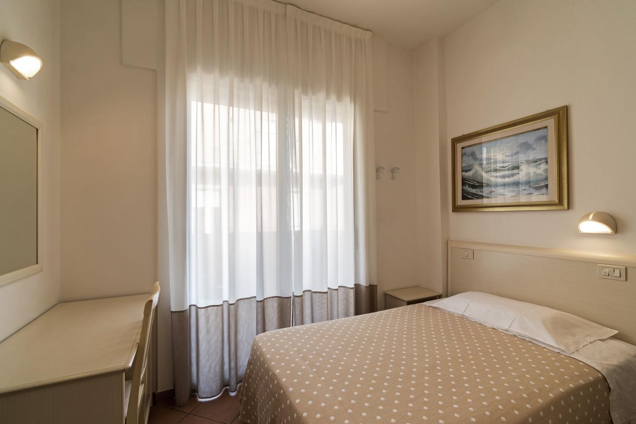 Hotel Trevi Family